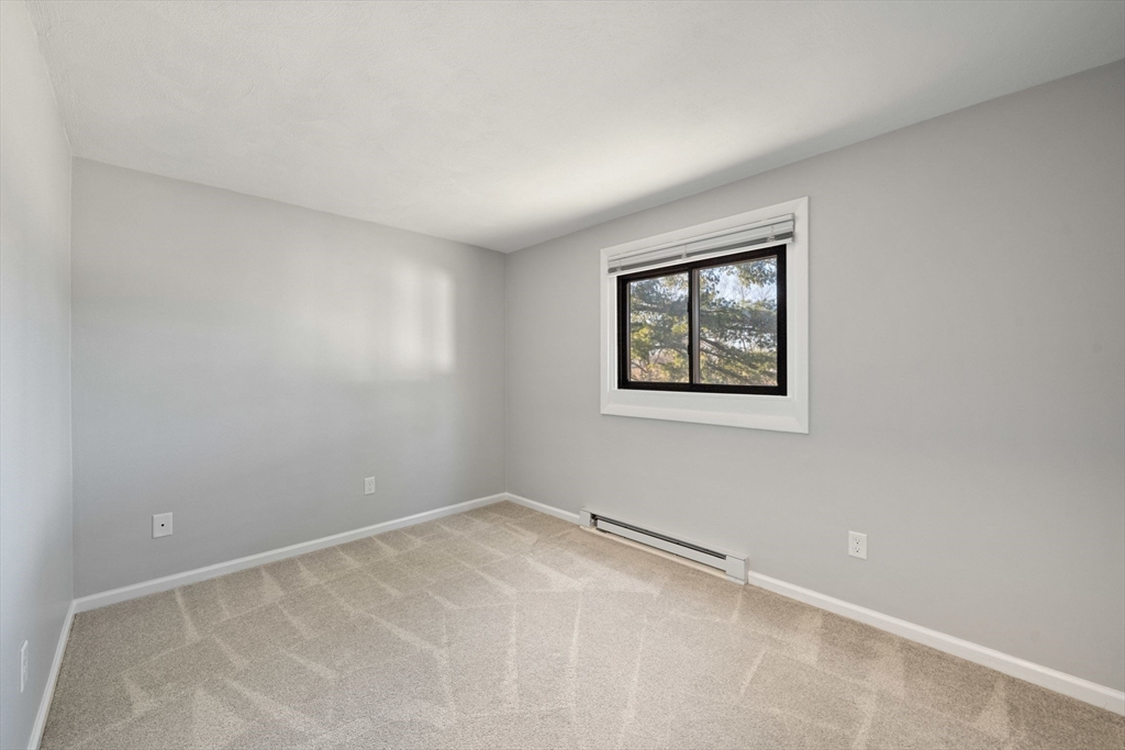 35 Bayview Terrace, Unit 7 Danvers, MA 01923 - Photo 17 of 23