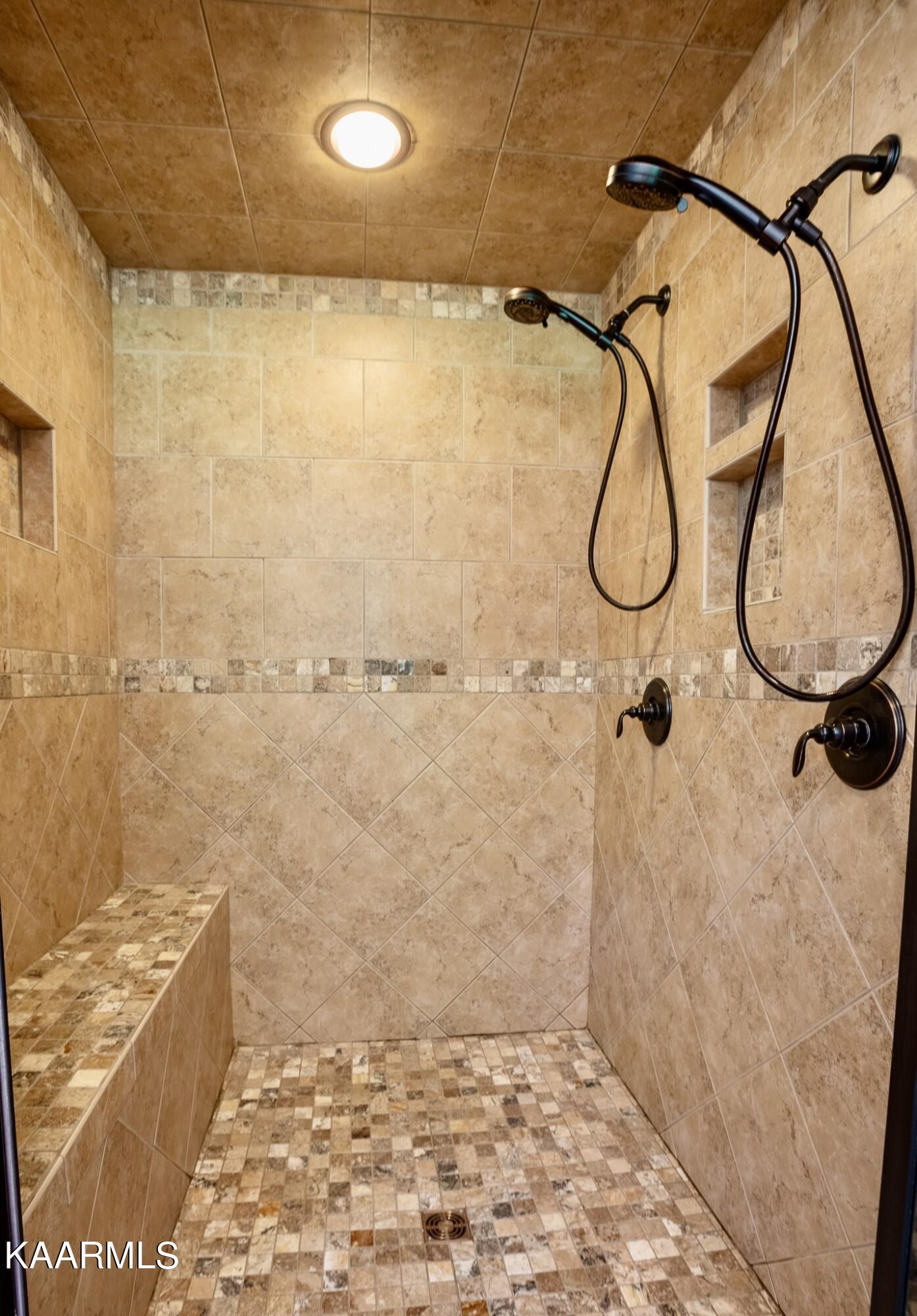 1201 Tuskegee Drive Oak Ridge, TN 37830 - Photo 19 of 54 Z05_6375-HDR