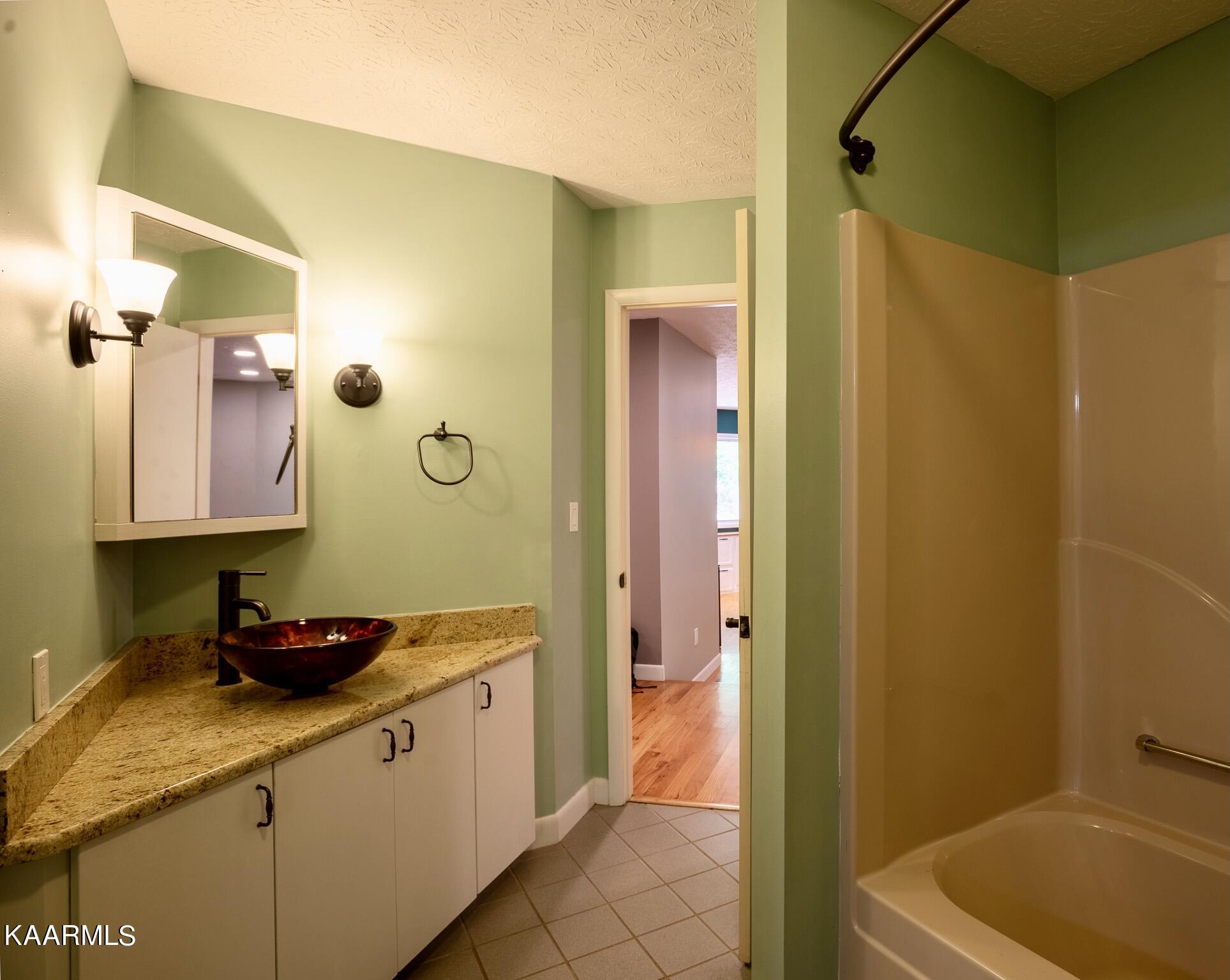 1201 Tuskegee Drive Oak Ridge, TN 37830 - Photo 23 of 54 Z05_6381-HDR