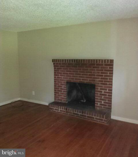 2011 Thomas Run Road Bel Air, MD 21015 - Photo 3 of 14 Living Room
