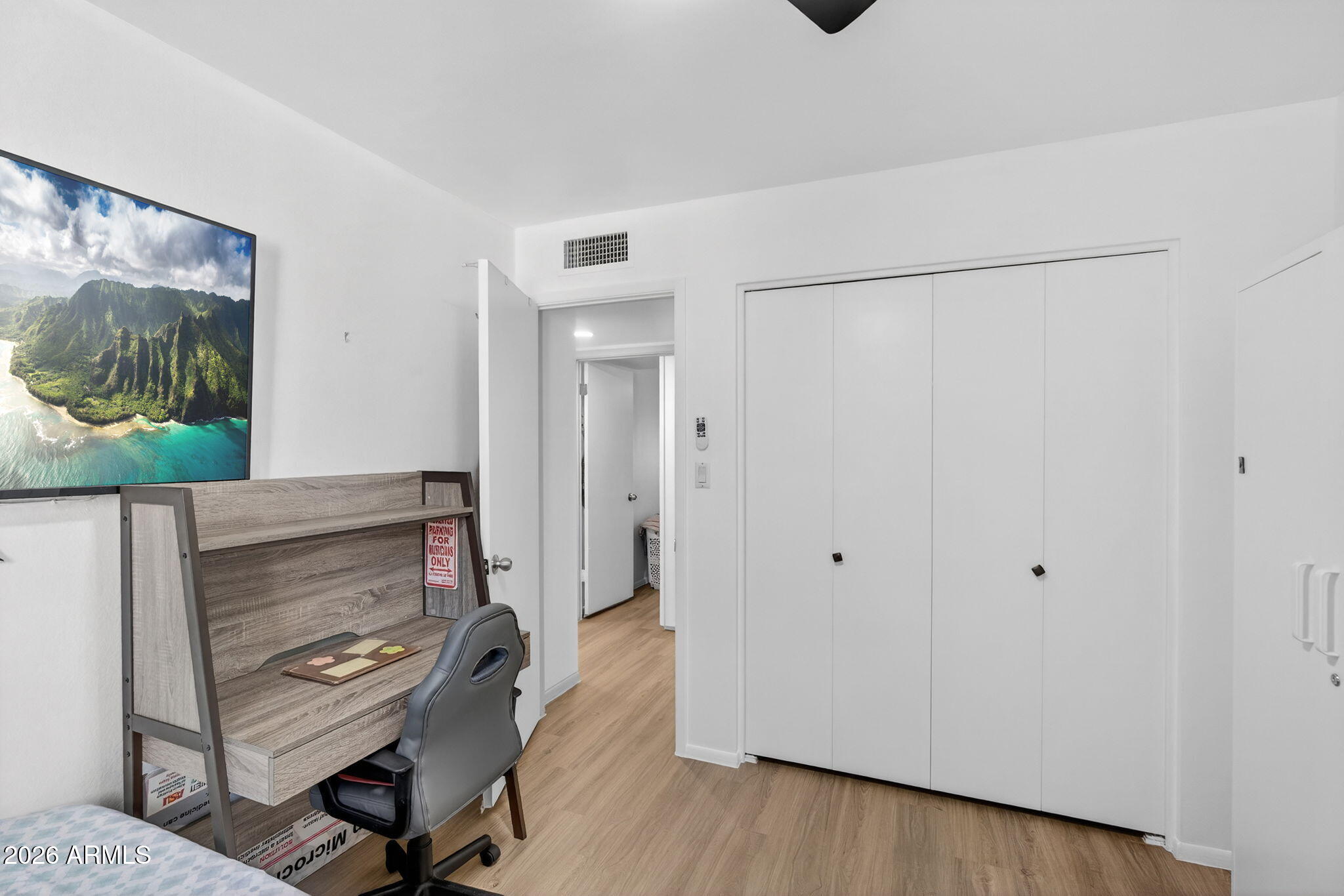 6824 North 29th Lane Phoenix, AZ 85017 - Photo 27 of 41 31-web-or-mls-12-N 29th Ln