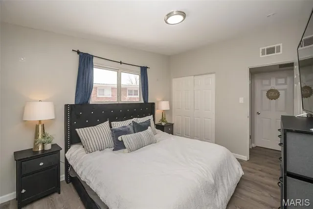 $185,000 | 7210 Berkridge Drive, Hazelwood, MO 63042