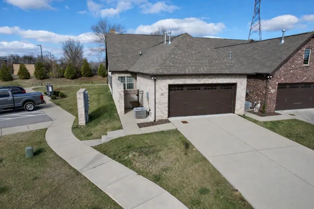 $2,200 | 352 Madeira Place, Gallatin, TN 37066