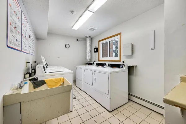 $160,000 | 4 Pine Tree Drive, Unit 110, Arden Hills, MN 55112