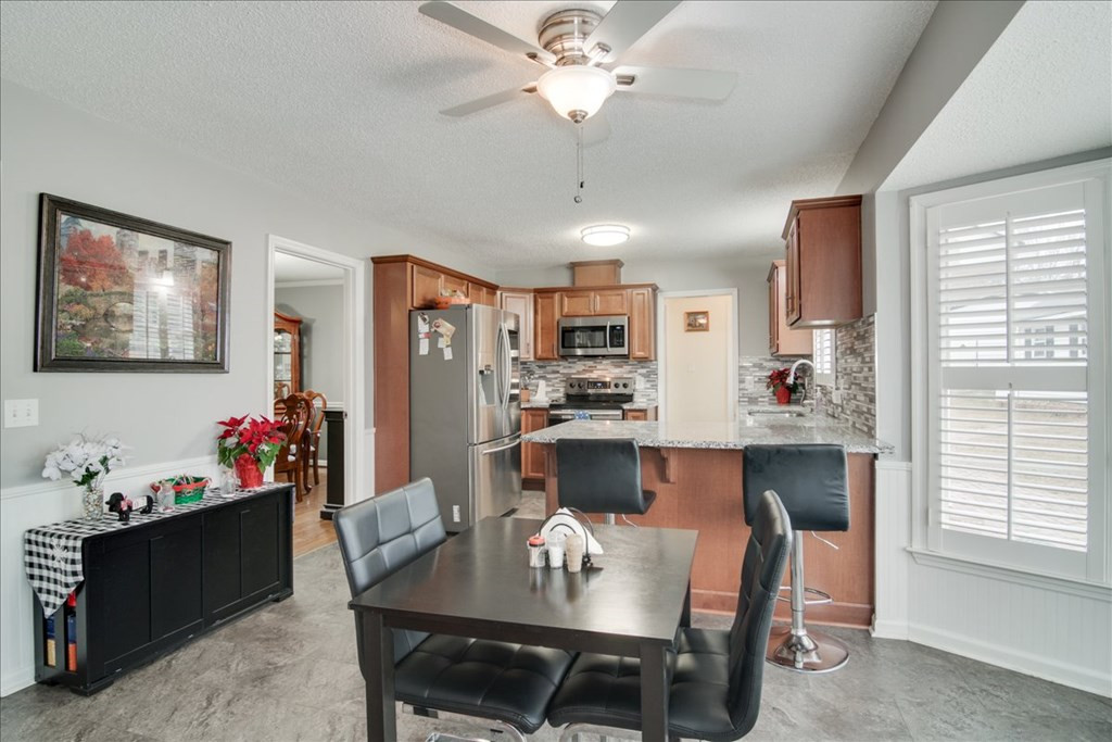 764-766 Blacks Road Williston, SC 29853 - Photo 18 of 75
