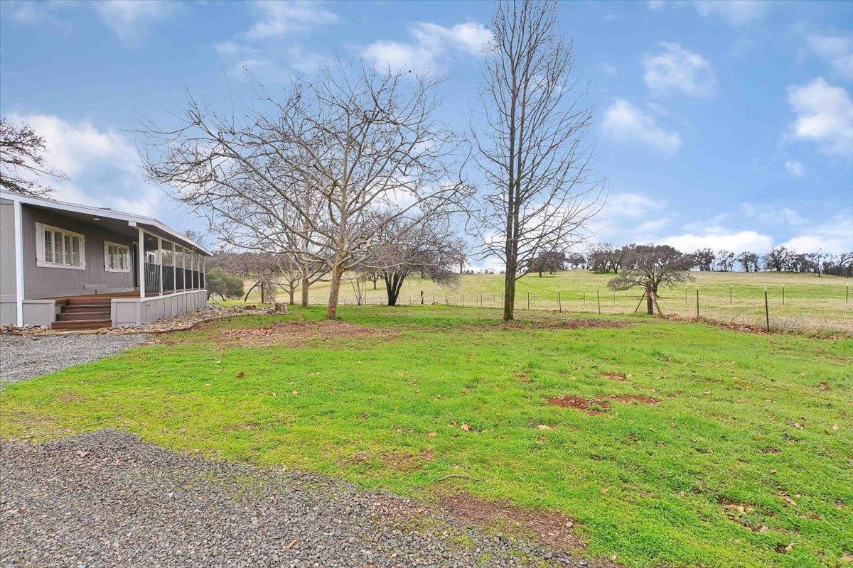 790 Los Verjeles Road Bangor, CA 95901 - Photo 17 of 97