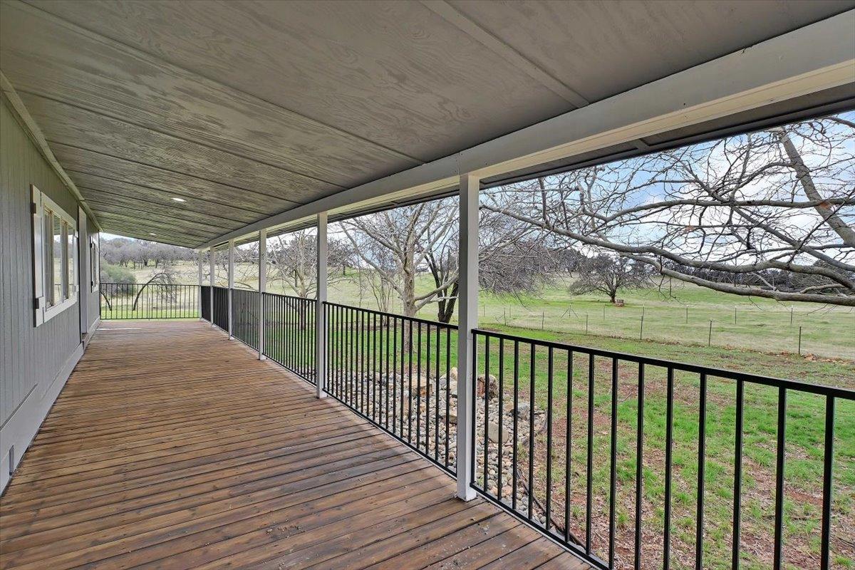 790 Los Verjeles Road Bangor, CA 95901 - Photo 19 of 97