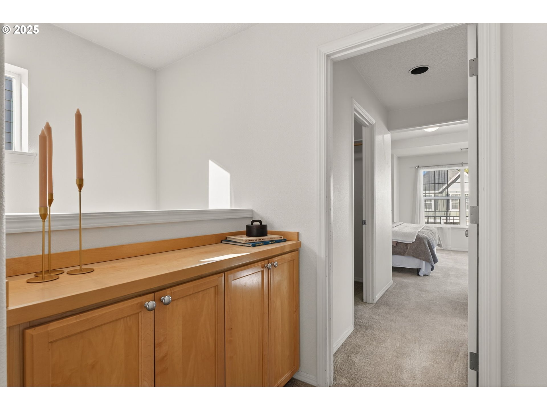 6262 Southwest 205th Avenue Beaverton, OR 97078 - Photo 18 of 36 a bathroom with a sink and a mirror