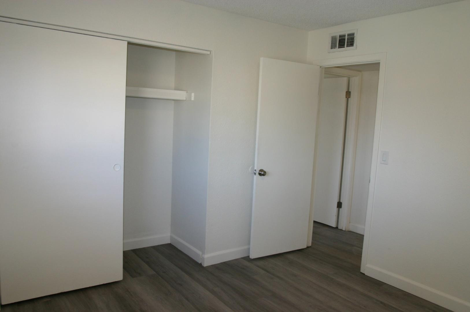 860 East Brown Road, Unit 7 Mesa, AZ 85203 - Photo 20 of 35 Photo #20