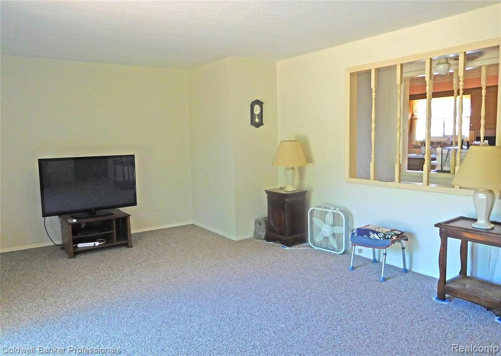 11425 Lytle Road Lennon, MI 48449 - Photo 7 of 29