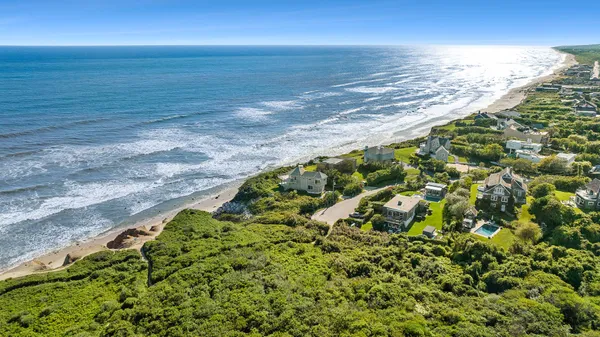 a view of an ocean view