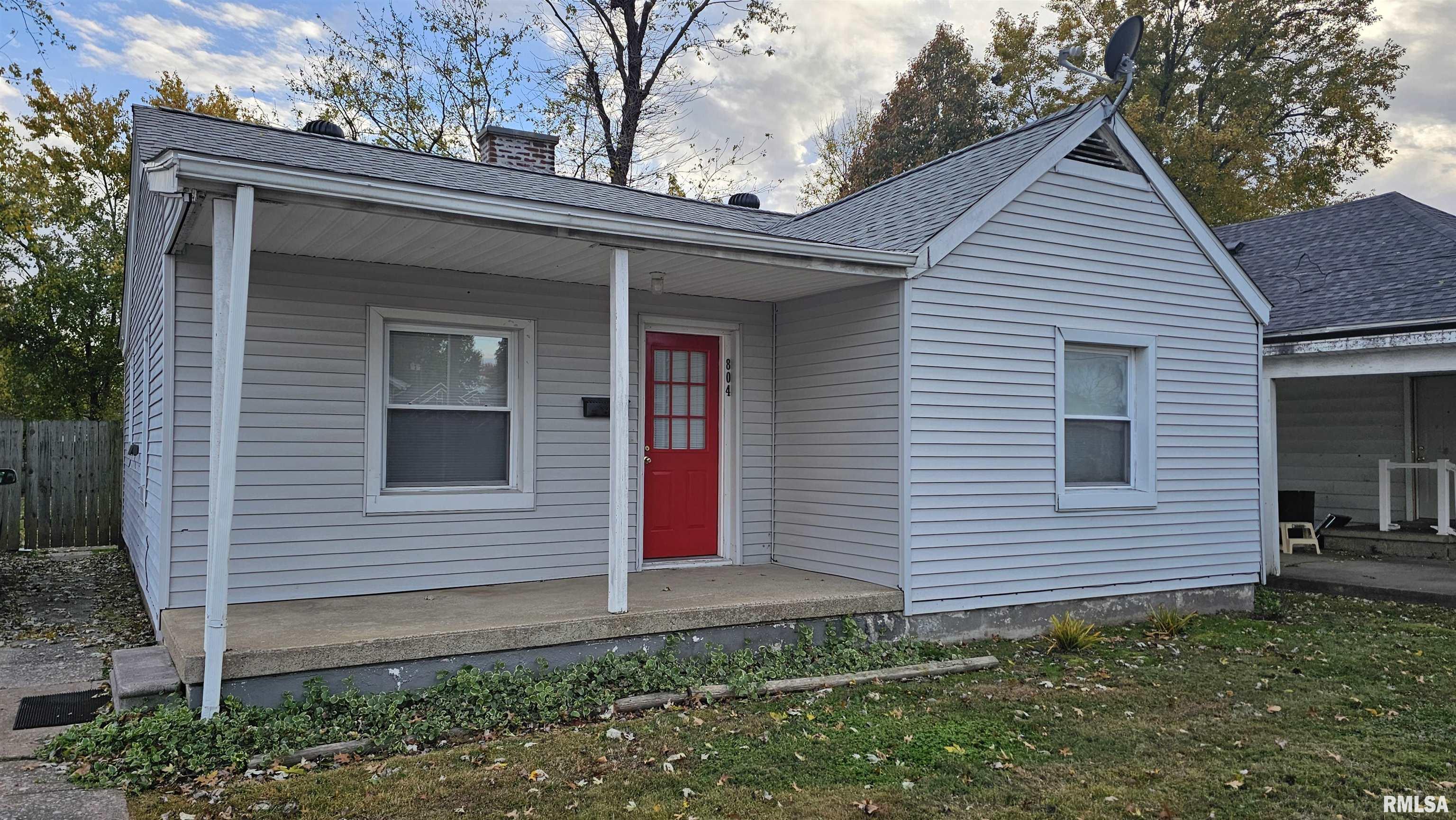 804 West Harrison Street Herrin, IL 62948 - Photo 1 of 20