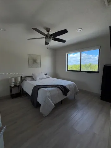 $5,000 | 16551 Southwest 75th Street, Miami, FL 33193