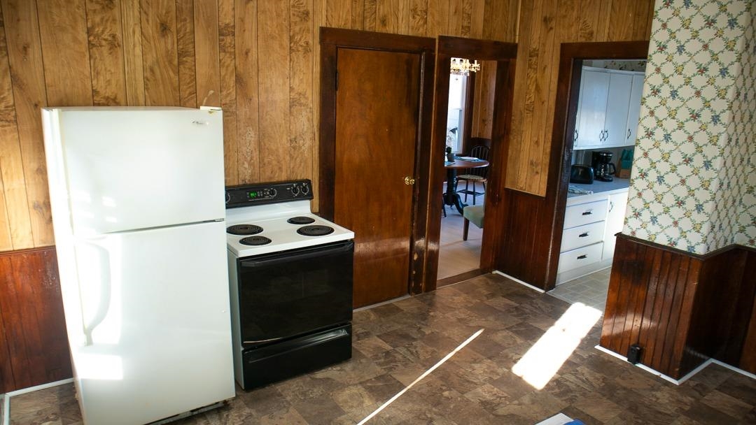 56 Eastern Avenue Newport, VT 05855 - Photo 2 of 16