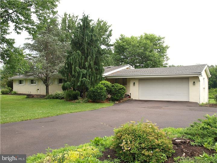 85 Barry Road Chalfont, PA 18914 - Photo 1 of 17 Gallery Image 1