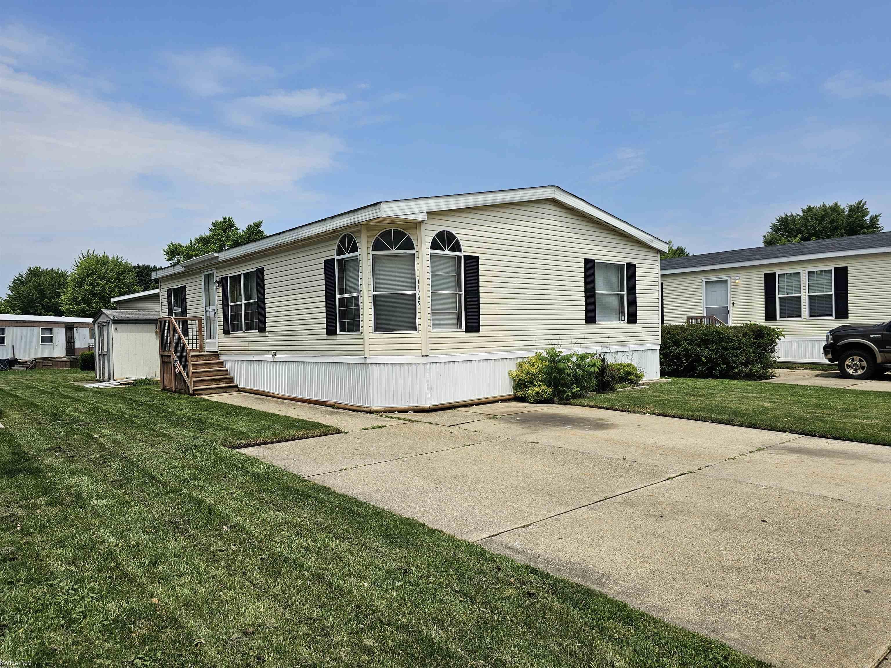 11745 Cascade Circle Romeo, MI 48065 - Photo 29 of 34 Gallery Image 29