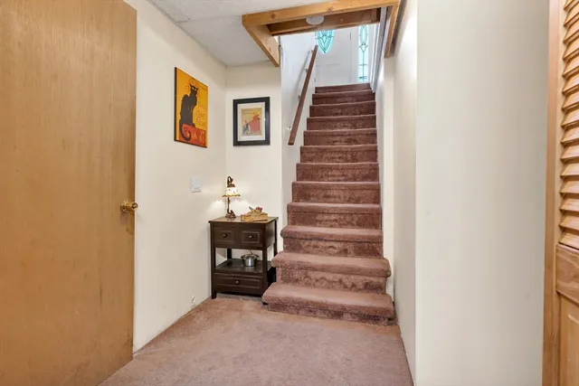 a view of entryway and hall