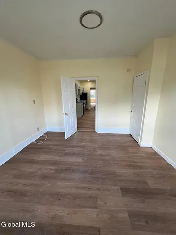 $1,800 | 126 Western Avenue, Unit 1, Albany, NY 12203