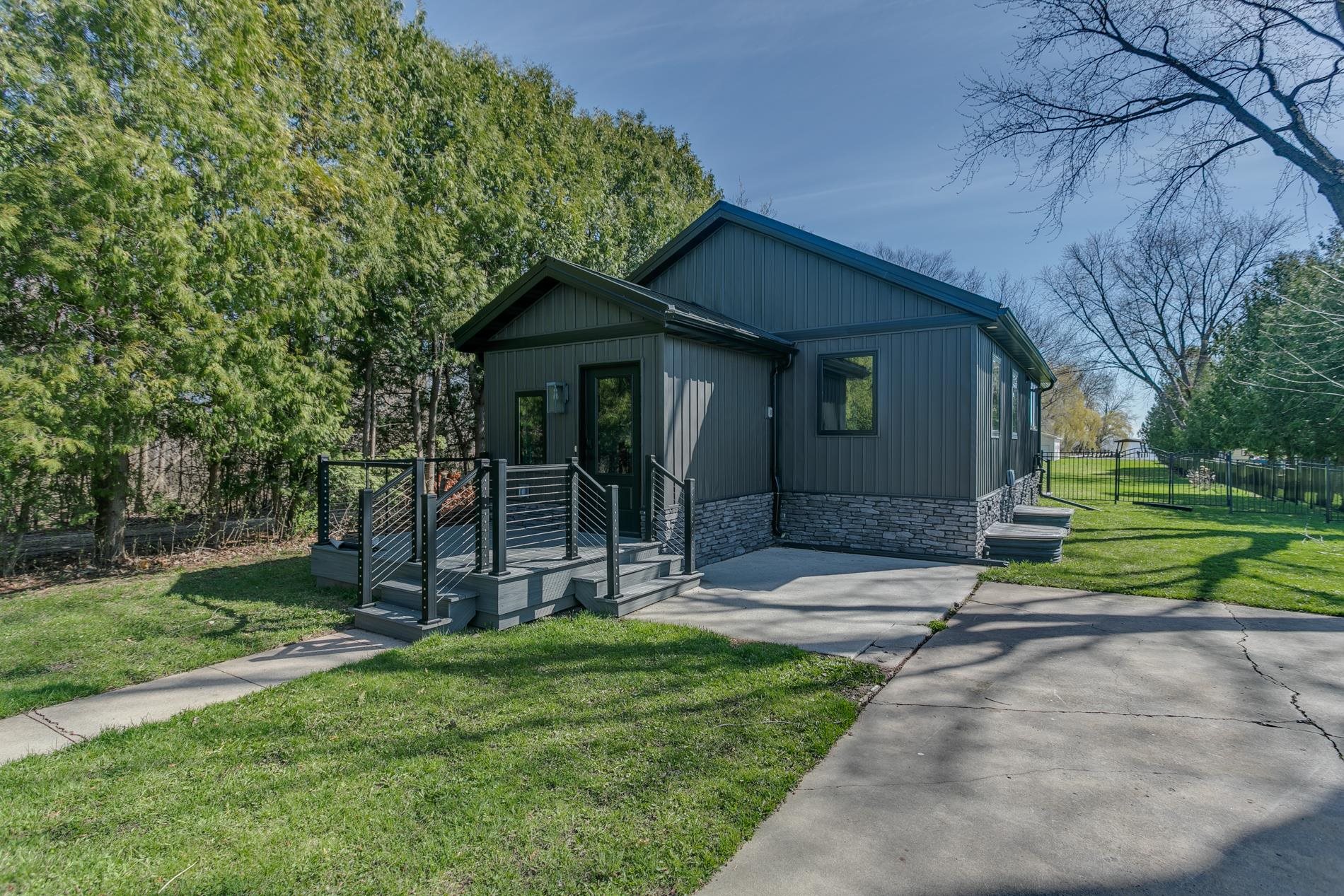 7278 Highway 45 Oshkosh, WI 54902 - Photo 1 of 58