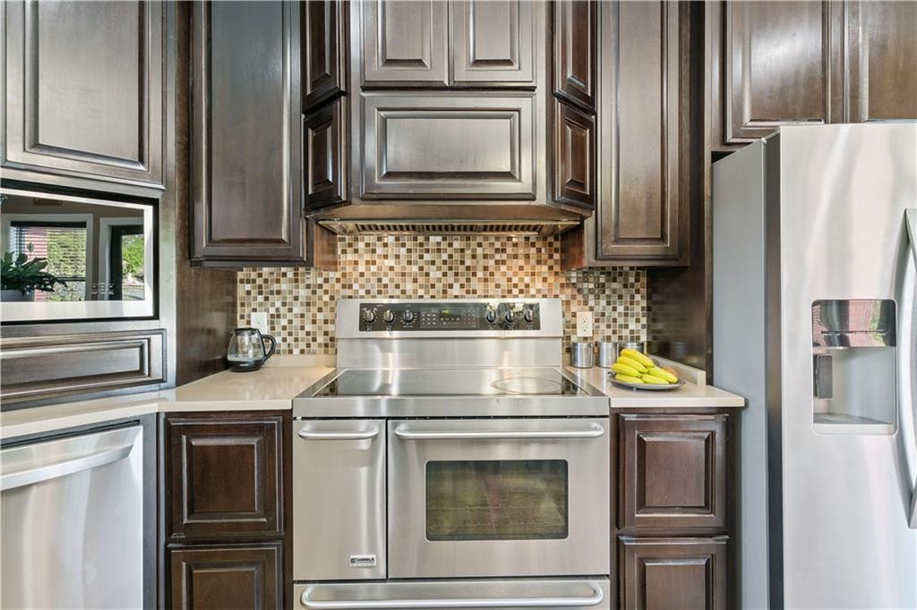 103 Michigan Way Brunswick, GA 31523 - Photo 10 of 42 Gallery Image 10