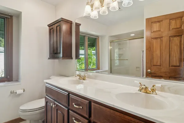 $789,000 | 24013 North Forest Drive, Lake Zurich, IL 60047