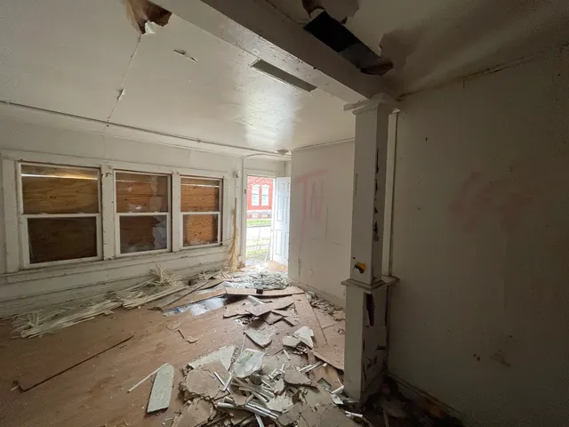 $40,000 | 501 East Mulberry Street, Bloomington, IL 61701