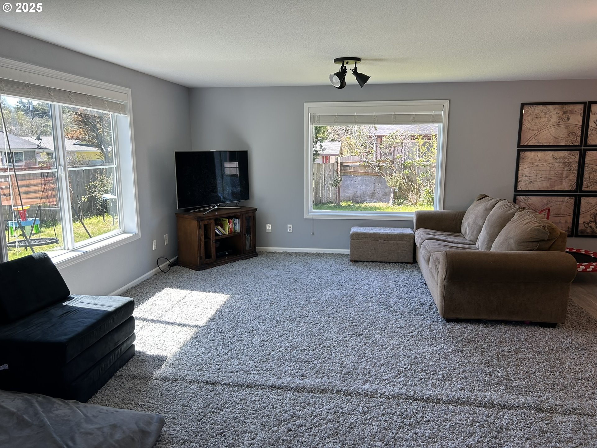 1072 8th Street Florence, OR 97439 - Photo 23 of 37 Gallery Image 23