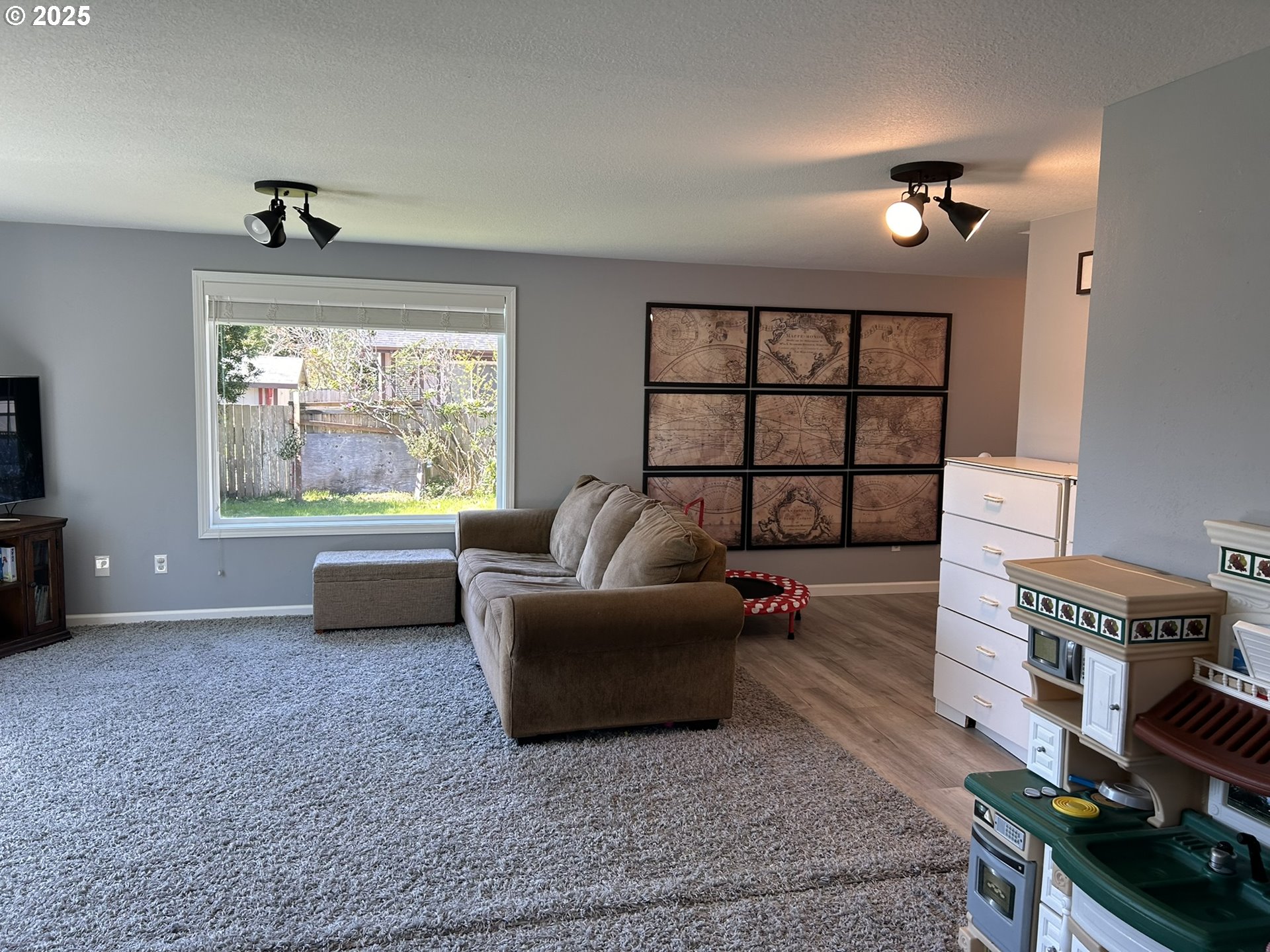 1072 8th Street Florence, OR 97439 - Photo 24 of 37 Gallery Image 24