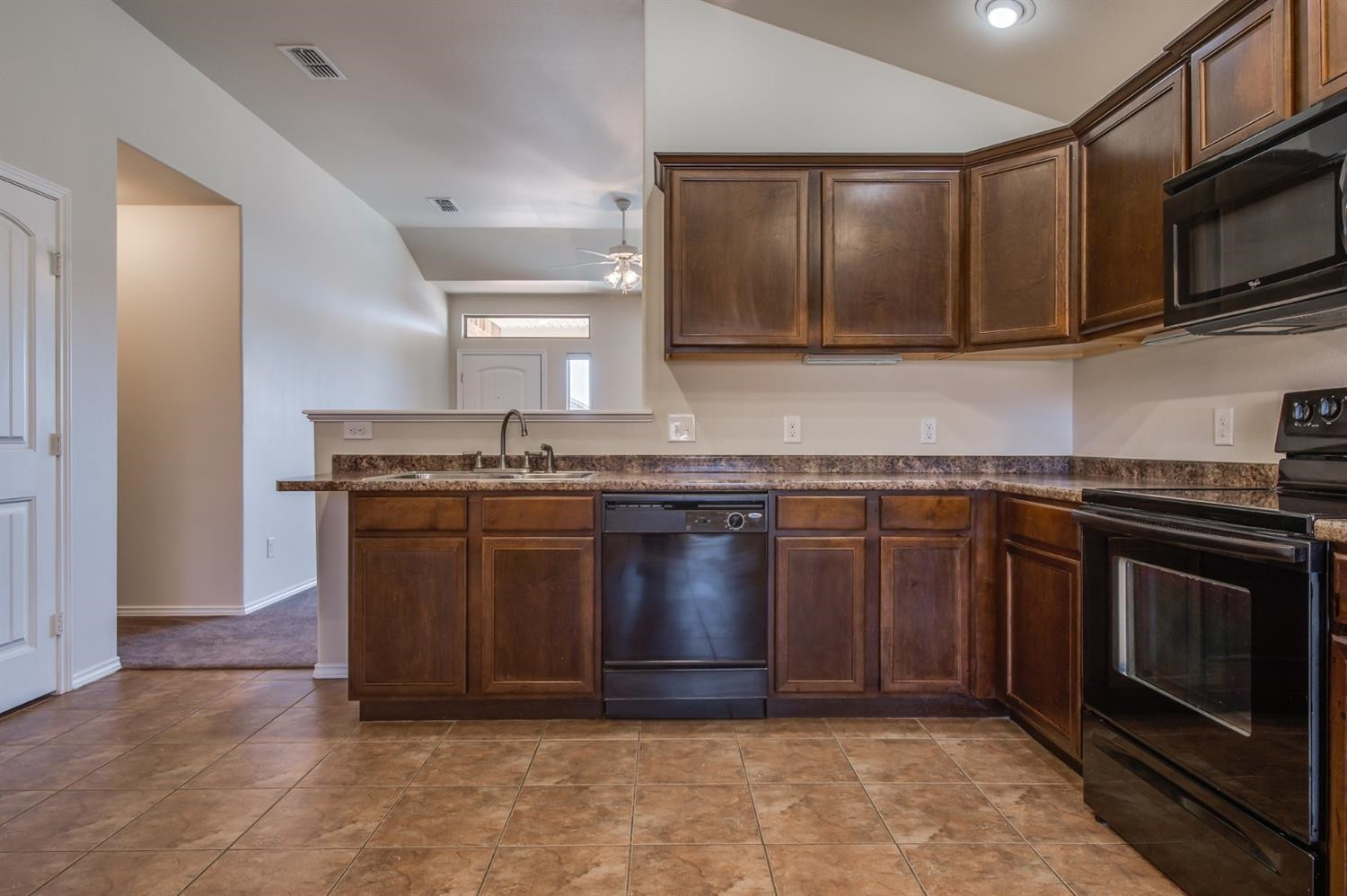 9306 Rochester Avenue Lubbock, TX 79424 - Photo 8 of 10 Photo 8