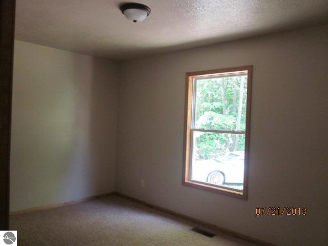 11286 Edgar Road Riverdale, MI 48877 - Photo 9 of 17 1790862-8.JPG