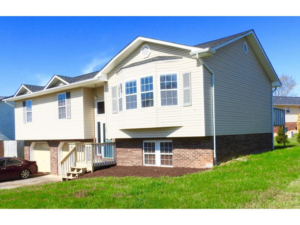 345 Gray Station Road Gray, TN 37615 - Photo 1 of 4 Photo 1