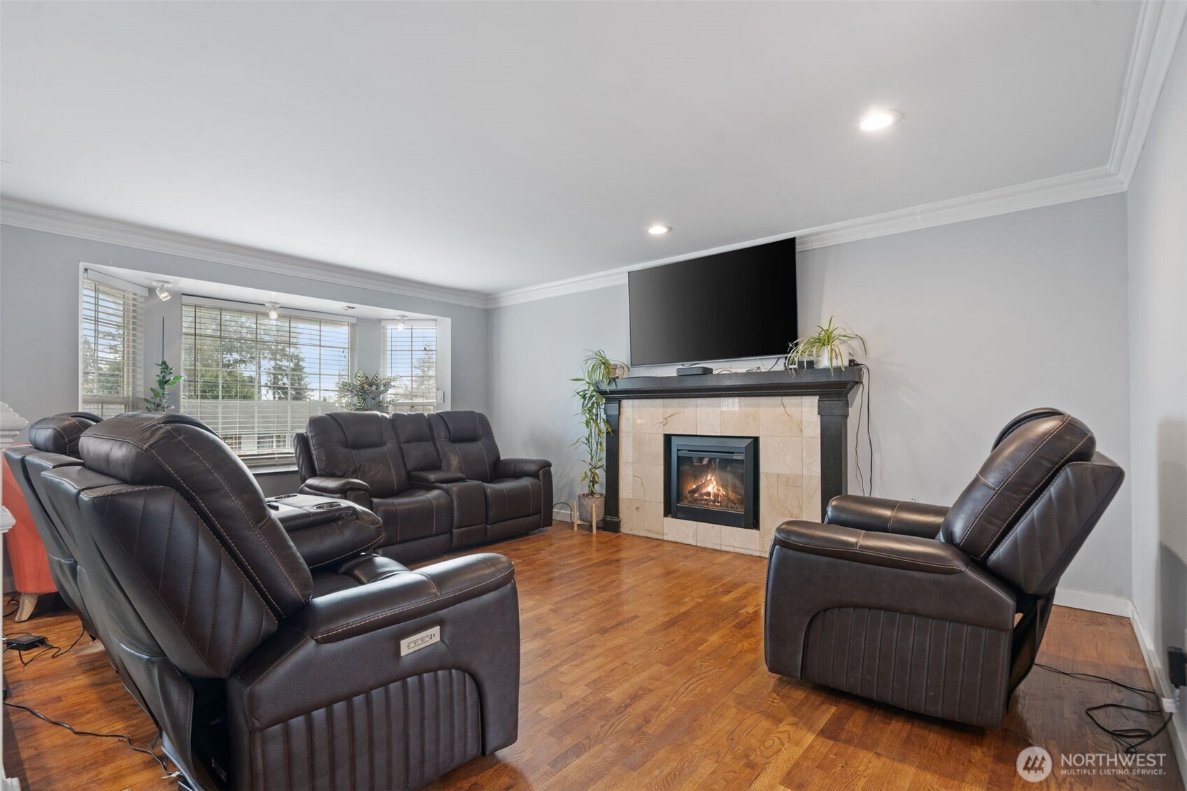 10606 Southeast 226th Street Kent, WA 98031 - Photo 11 of 40