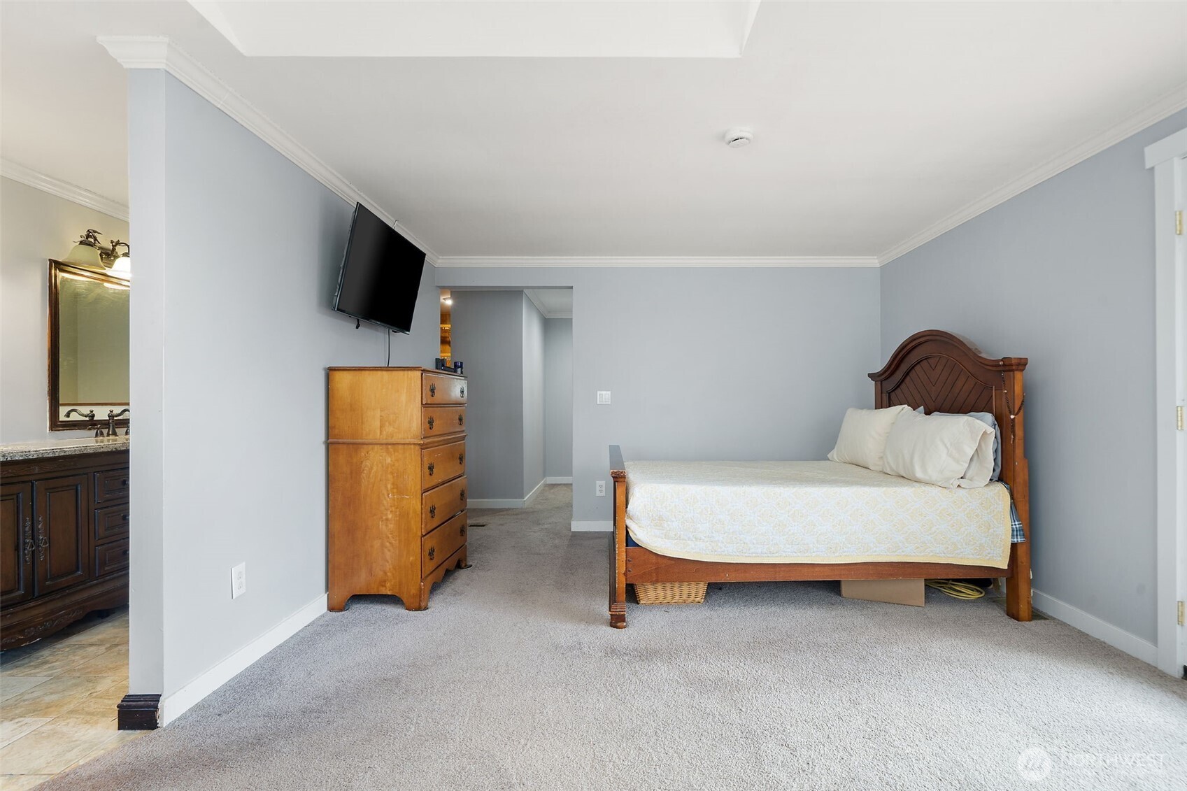 10606 Southeast 226th Street Kent, WA 98031 - Photo 15 of 40