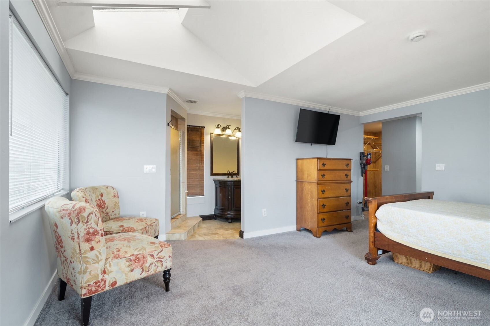 10606 Southeast 226th Street Kent, WA 98031 - Photo 16 of 40