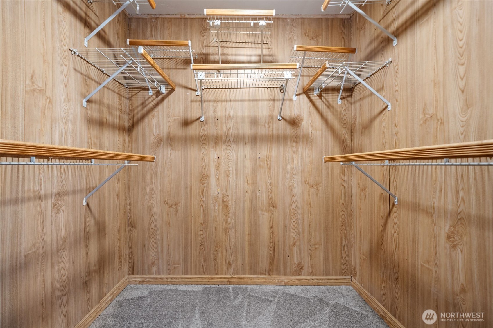 10606 Southeast 226th Street Kent, WA 98031 - Photo 19 of 40