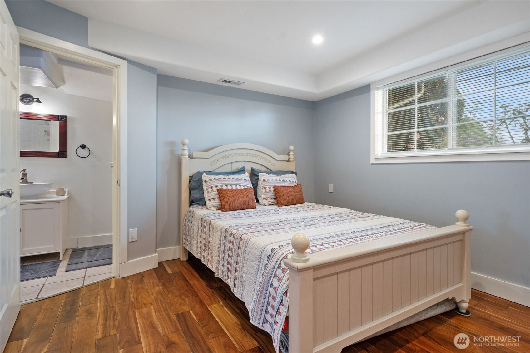 10606 Southeast 226th Street Kent, WA 98031 - Photo 27 of 40