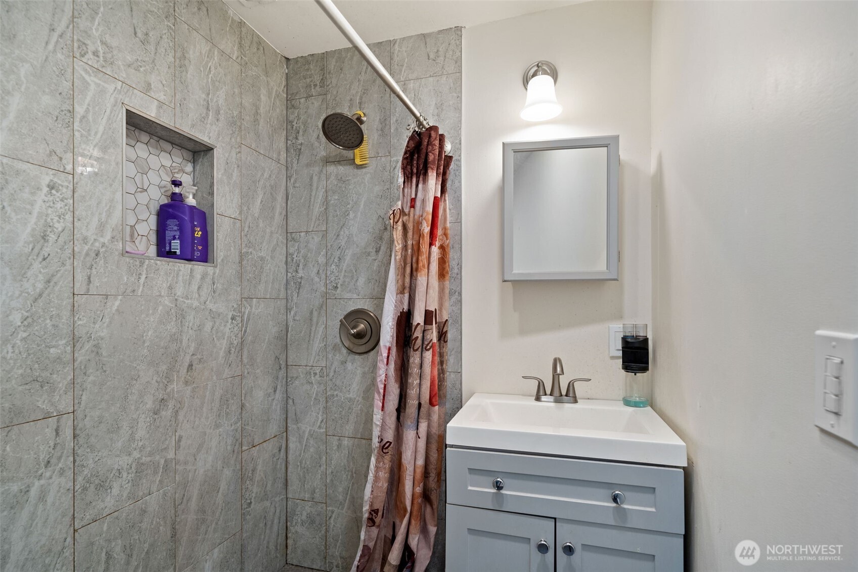 10606 Southeast 226th Street Kent, WA 98031 - Photo 32 of 40