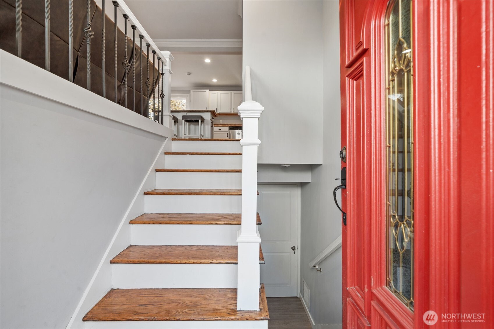 10606 Southeast 226th Street Kent, WA 98031 - Photo 4 of 40