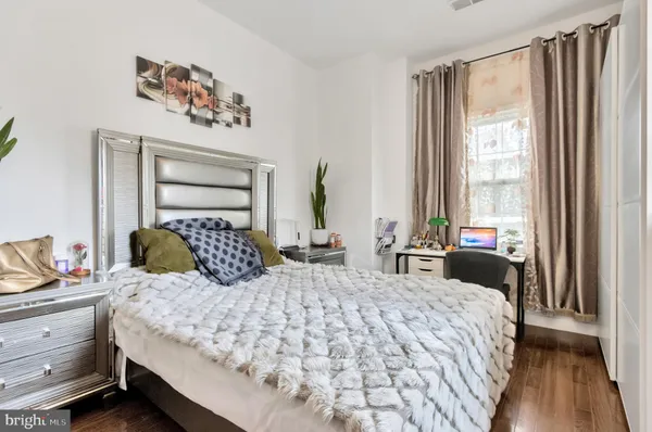 $800,000 | 403 North Horners Lane, Rockville, MD 20850