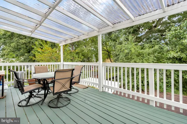 $800,000 | 403 North Horners Lane, Rockville, MD 20850