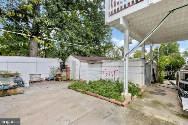 $800,000 | 403 North Horners Lane, Rockville, MD 20850