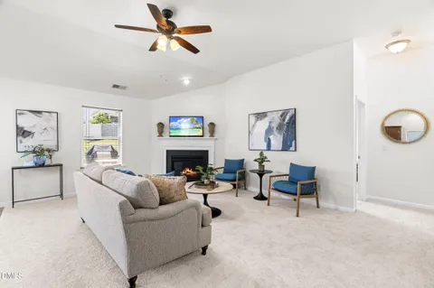 $495,500 | 716 Harvest Point Drive, Fuquay-Varina, NC 27526
