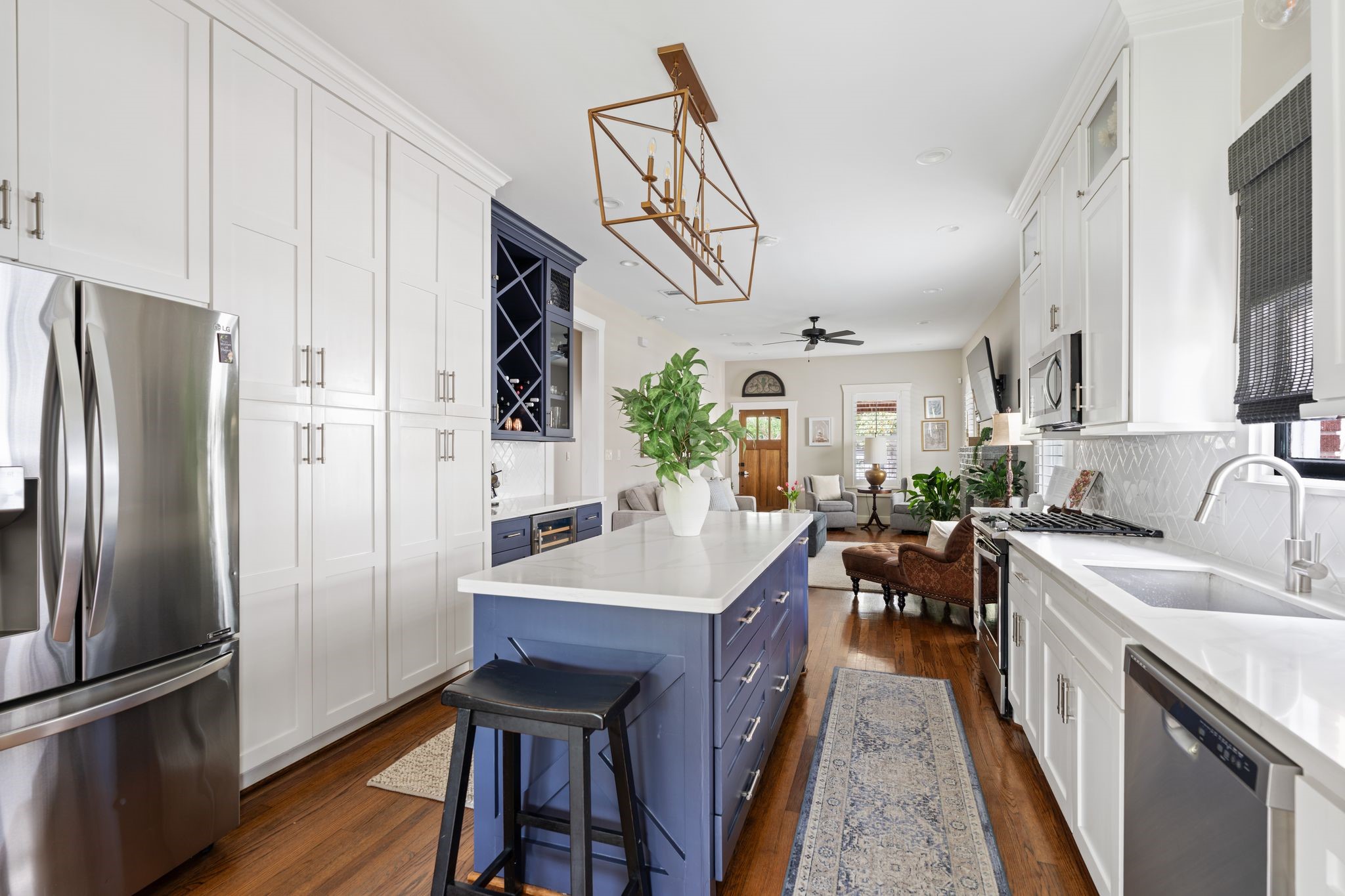 3206 Morrison Street Houston, TX 77009 - Photo 9 of 30 Every detail has been considered, from the ample storage to the contemporary finishes that add a touch of luxury.