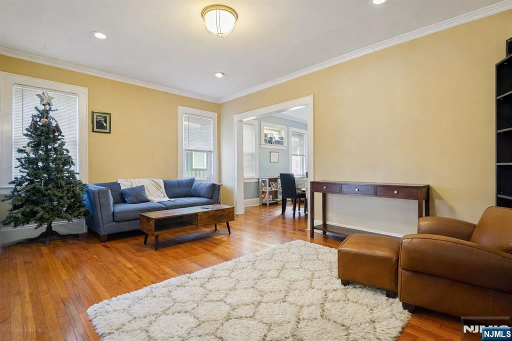 17 Wilfred Street Montclair, NJ 07042 - Photo 6 of 17