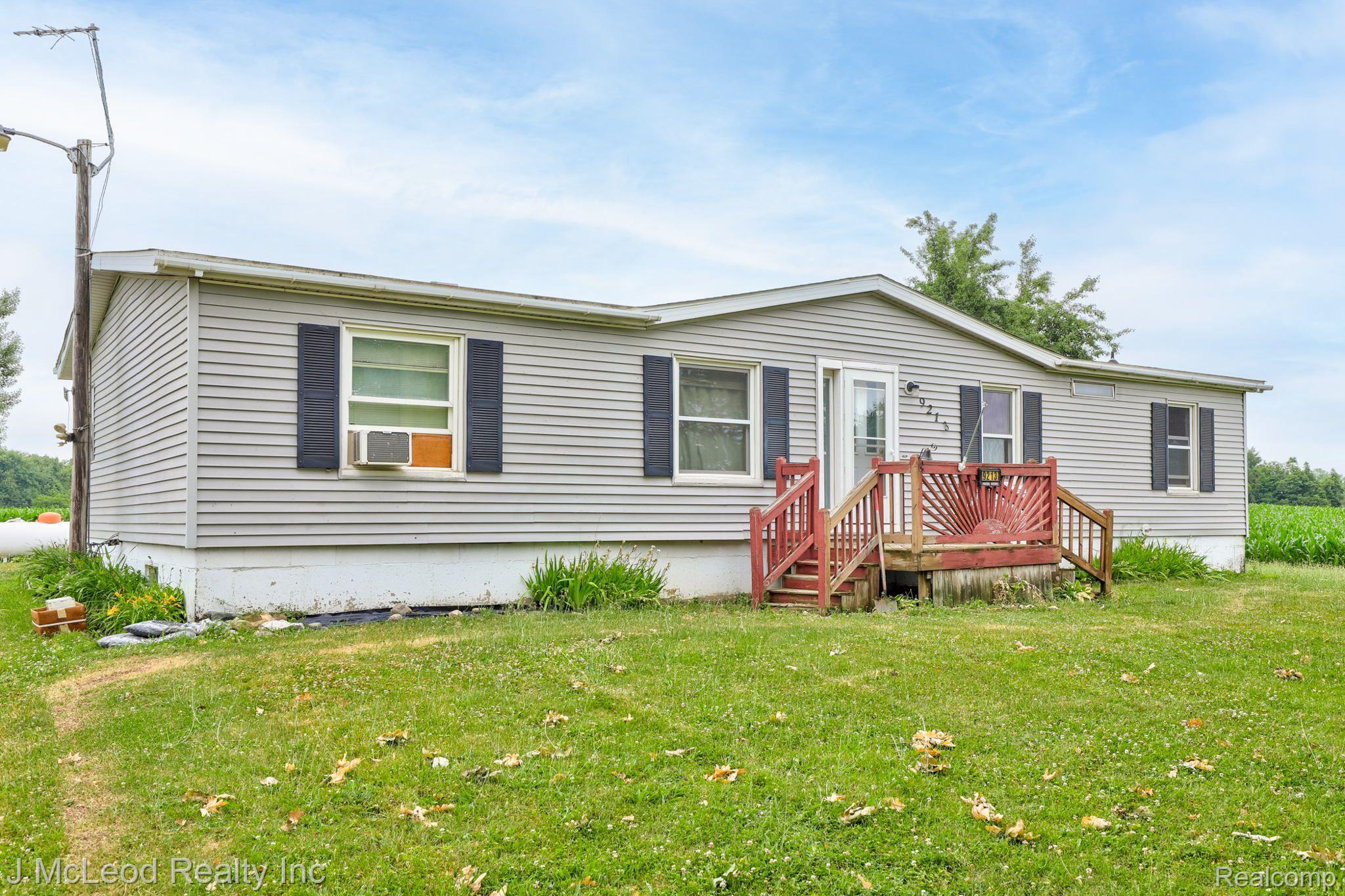 9213 East Willard Road Millington, MI 48746 - Photo 4 of 39 Gallery Image 4