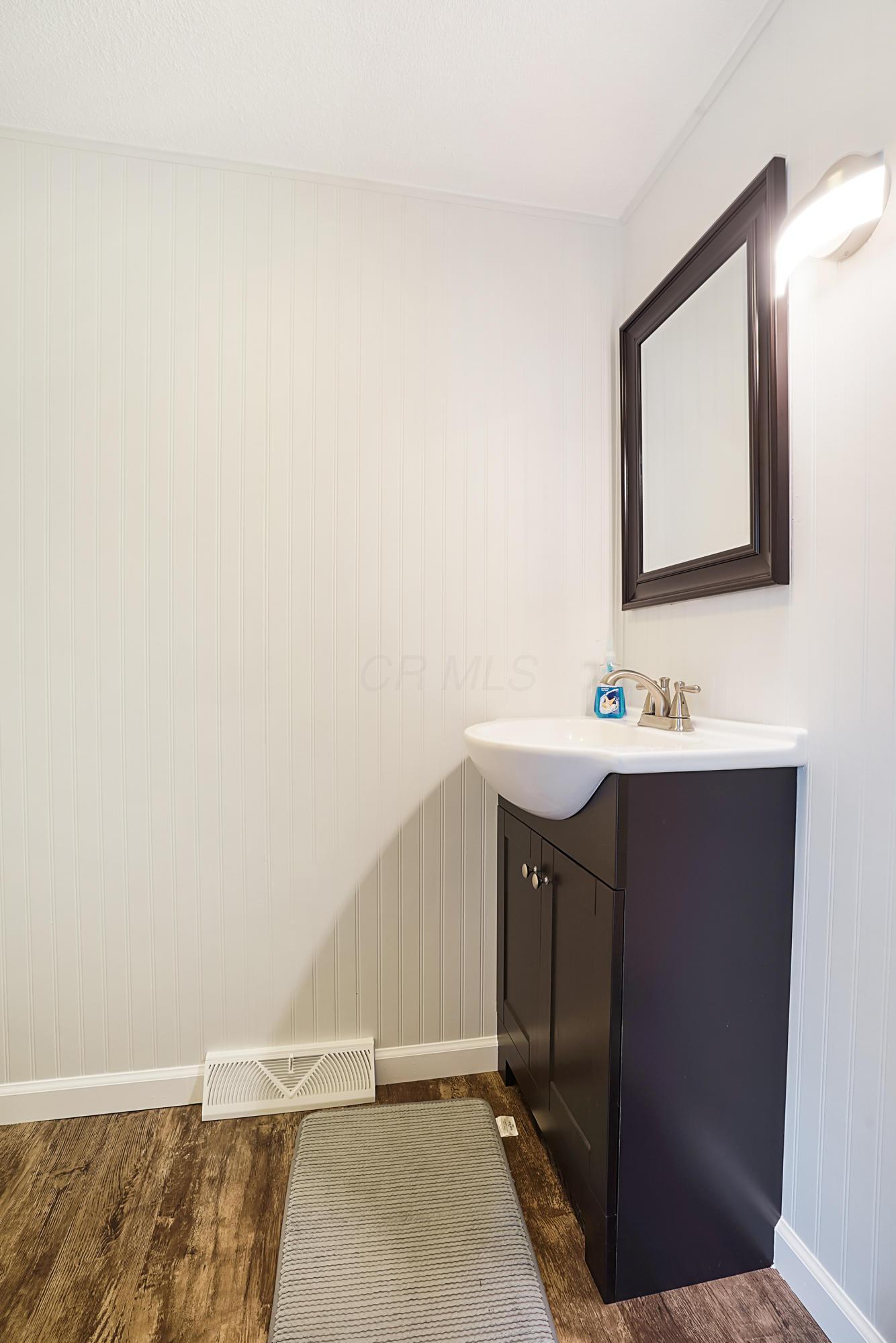 1847 Walnut Road Heath, OH 43056 - Photo 14 of 32 Gallery Image 14