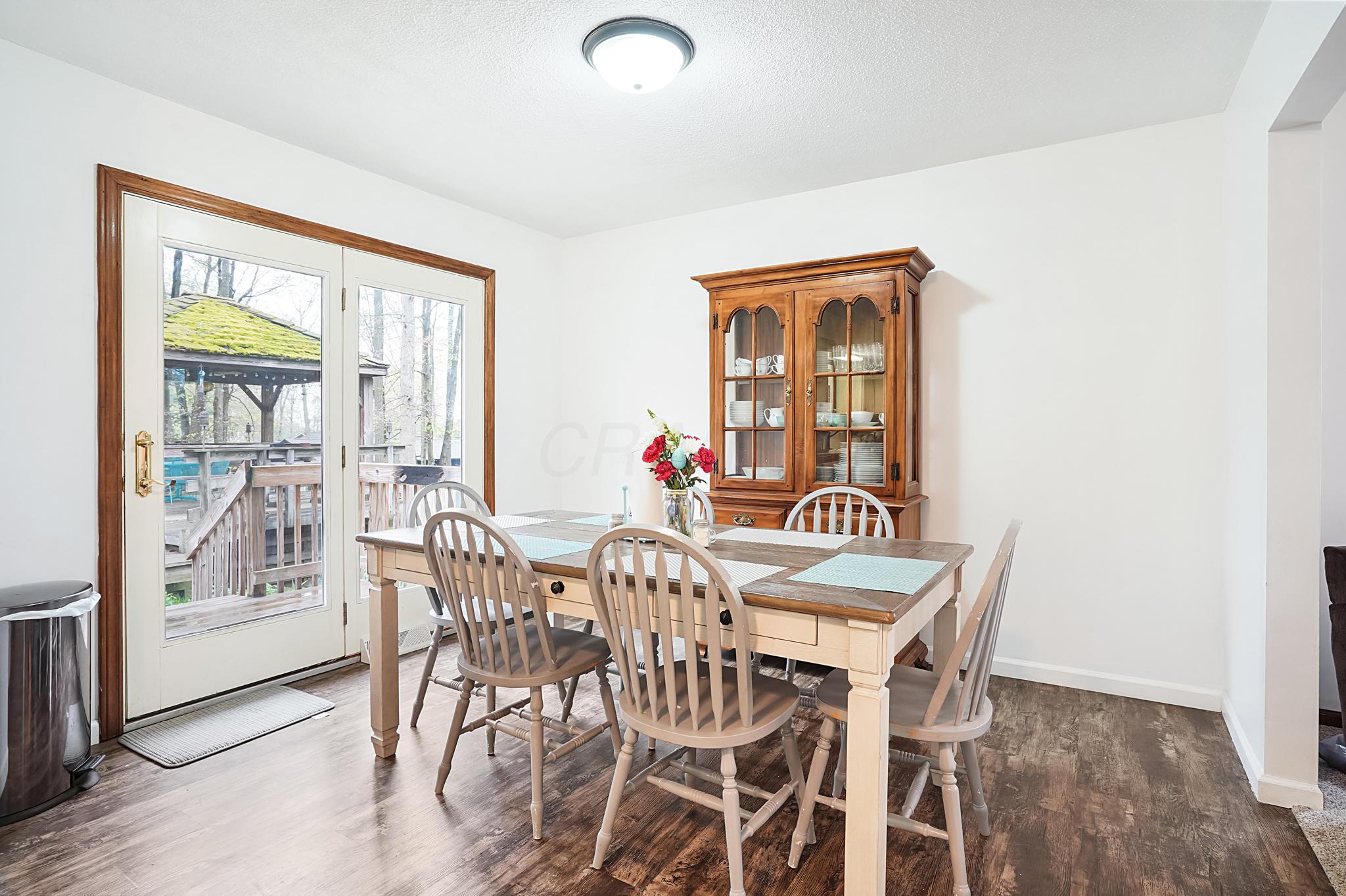 1847 Walnut Road Heath, OH 43056 - Photo 7 of 32 Gallery Image 7