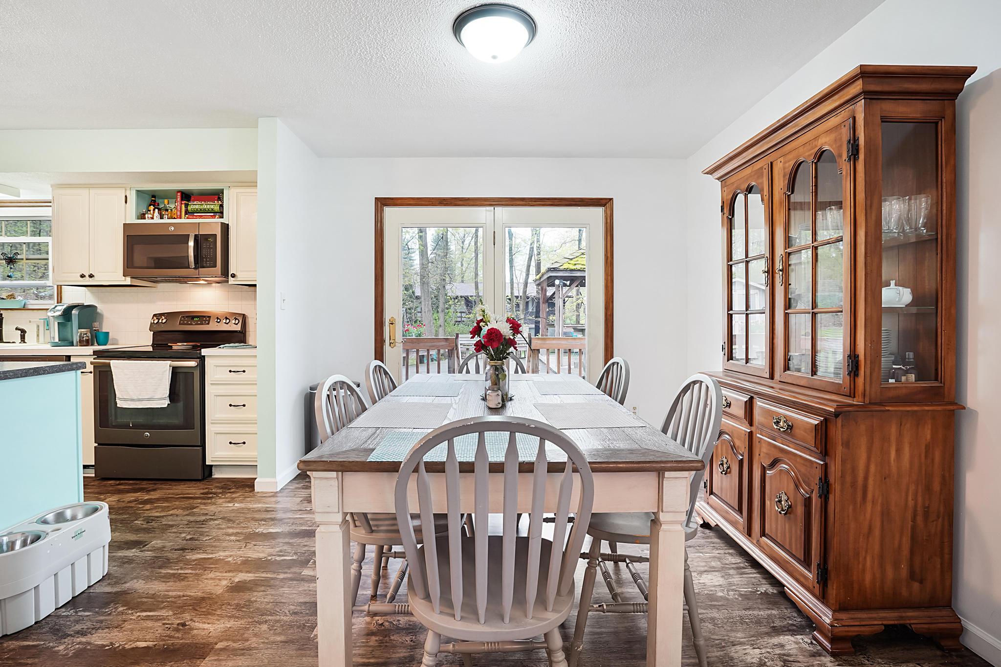1847 Walnut Road Heath, OH 43056 - Photo 8 of 32 Gallery Image 8