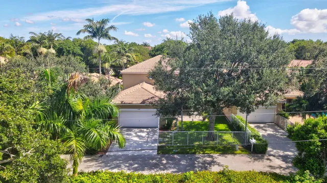 $739,999 | 4540 Highgate Drive, Delray Beach, FL 33445