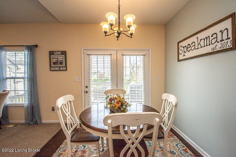 10205 Vantage Road Louisville, KY 40299 - Photo 9 of 30 012_Dining Area